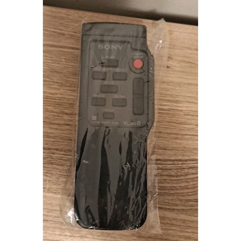 NEW Genuine Sony Model VTR RMT-713 OEM Replacement Remote Control Sealed!